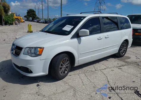 2017 Dodge Grand Caravan Sxt z USA, uszkodzony, nr VIN 2C4RDGCGXHR814302